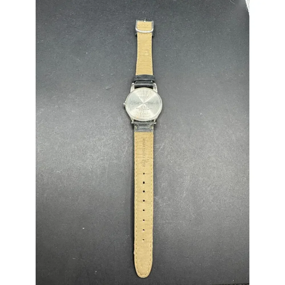 Timex Indiglo WR 30m Easy Reader Watch White Dial Black Leather Band 35mm